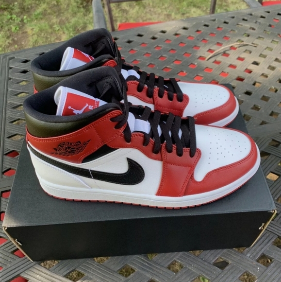 black junior air force 1